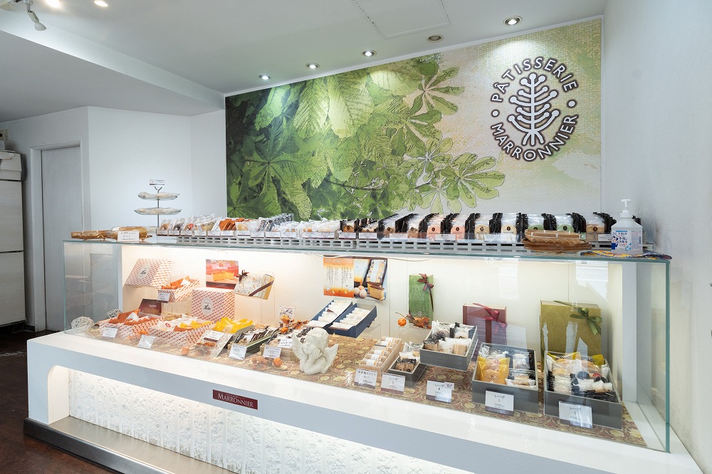 マロニエ 国立駅北口駅前店の内観