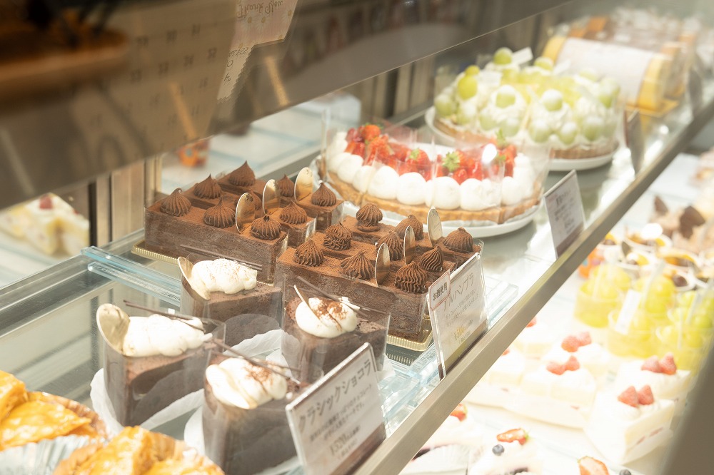 マロニエ 国立駅北口駅前店の内観